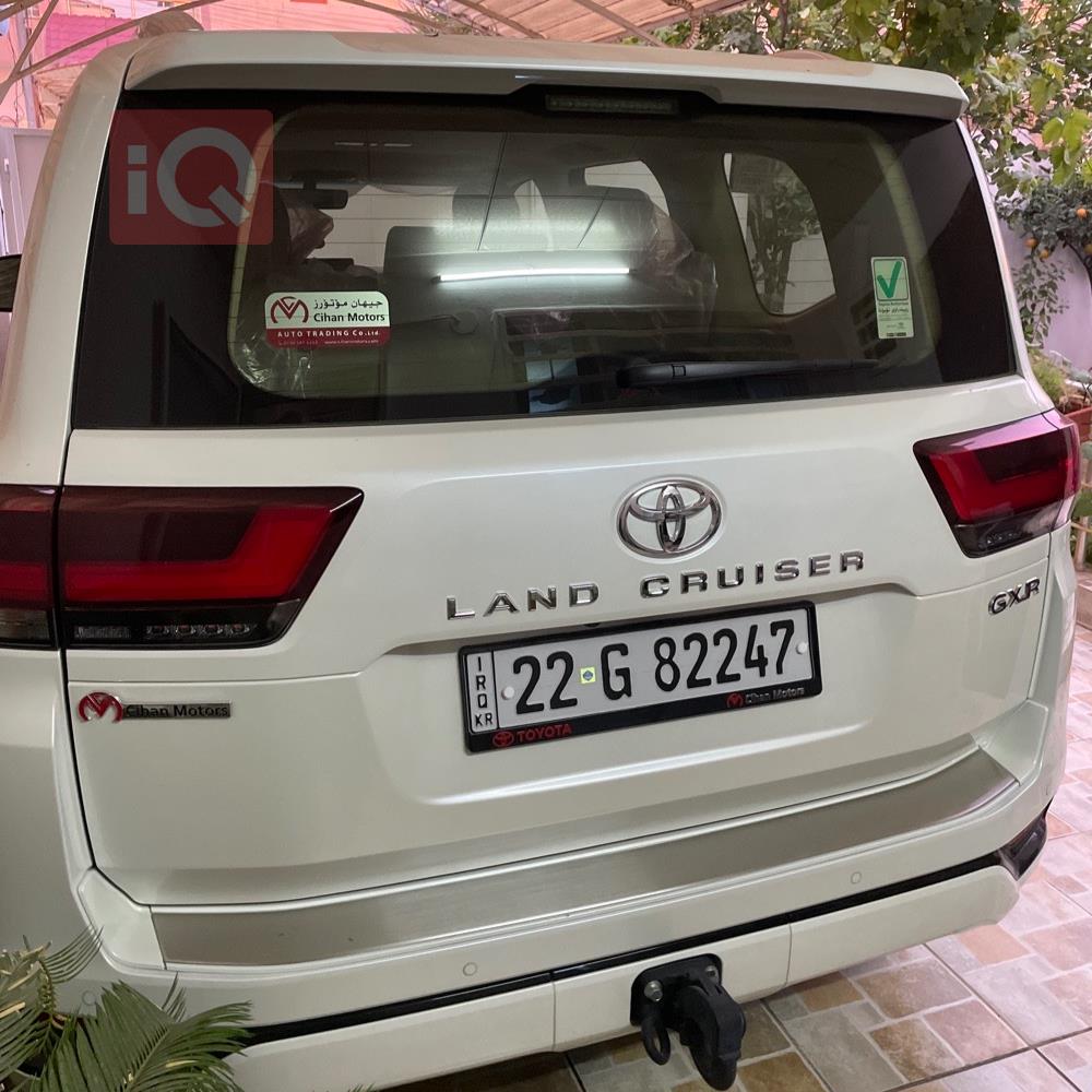 Toyota Land Cruiser